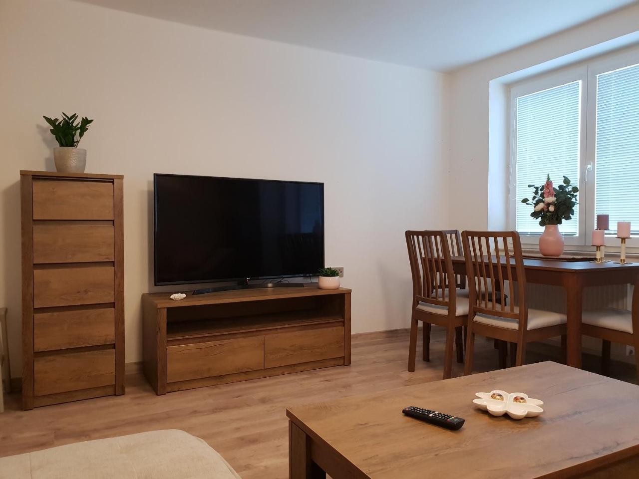 Apartman U Labe Apartment Nymburk Ngoại thất bức ảnh